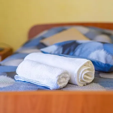 Stella Samoborska 9 *