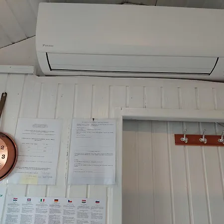 Stella Samoborska 9 * Malinska