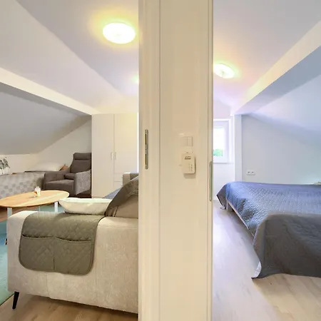 Stella Samoborska 9 Apartment