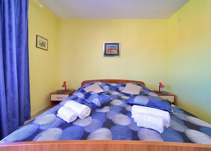 Stella Samoborska 9 דירה